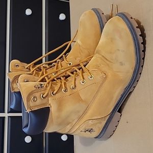 Us polo assn boots size 9 name: 2-rudy  suede tan boots